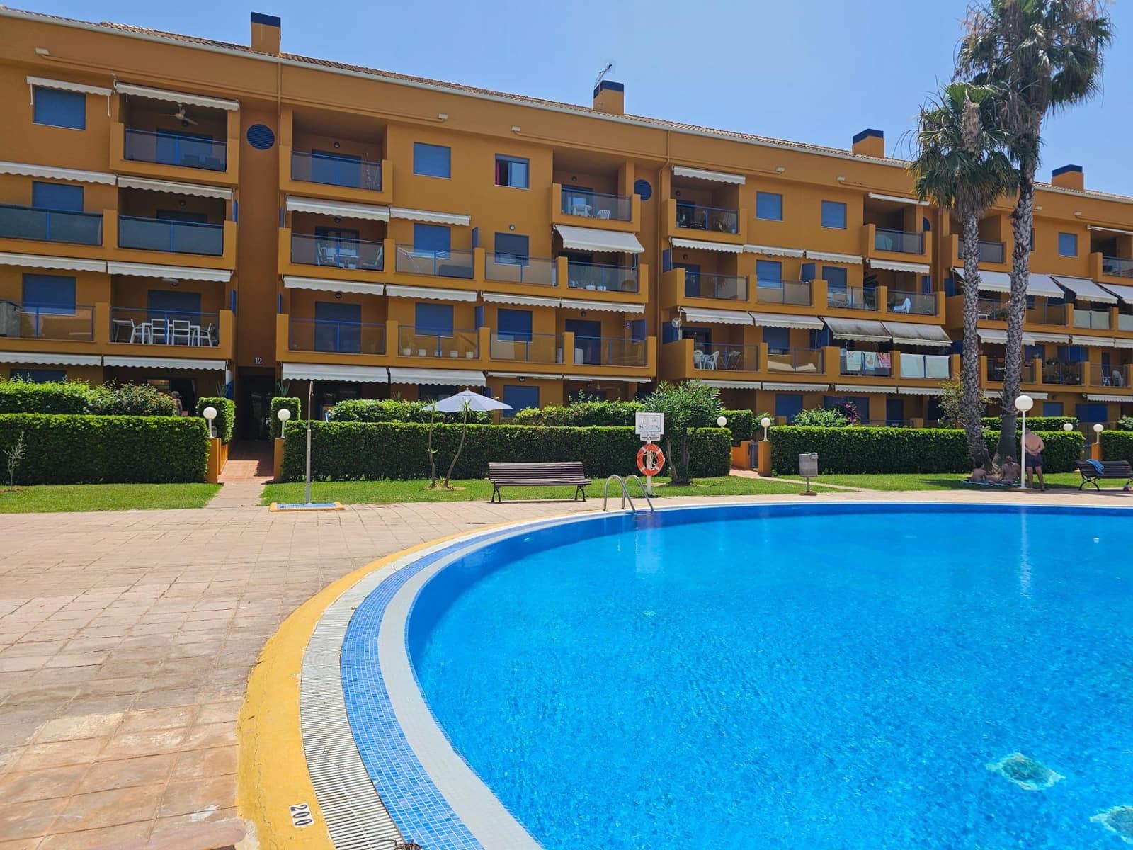4 bedroom Penthouse for sale in Denia with pool - € 498,000 (Ref: 9085404)