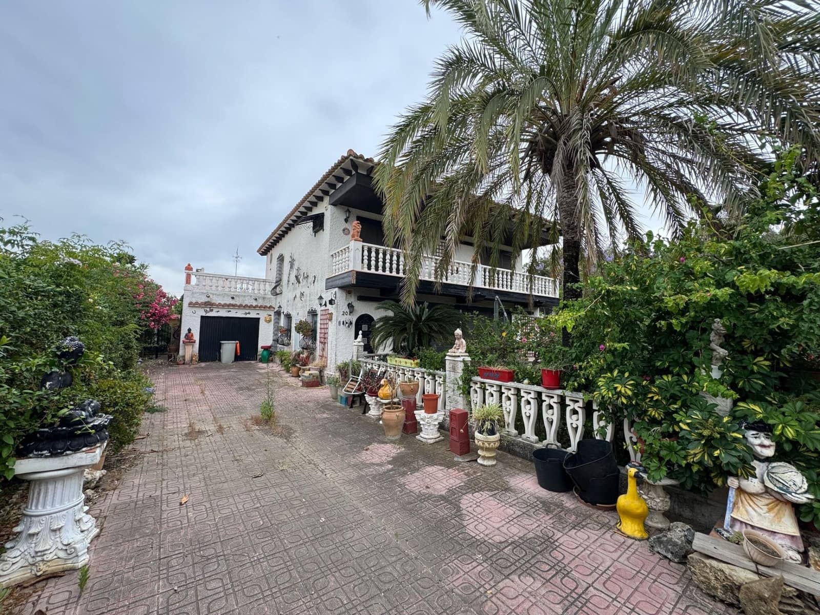 5 slaapkamer Villa te koop in Els Poblets met zwembad garage - € 845.000 (Ref: 9085405)