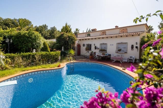 5 soverom Villa til salgs i Els Poblets med svømmebasseng garasje - € 845 000 (Ref: 9085405)