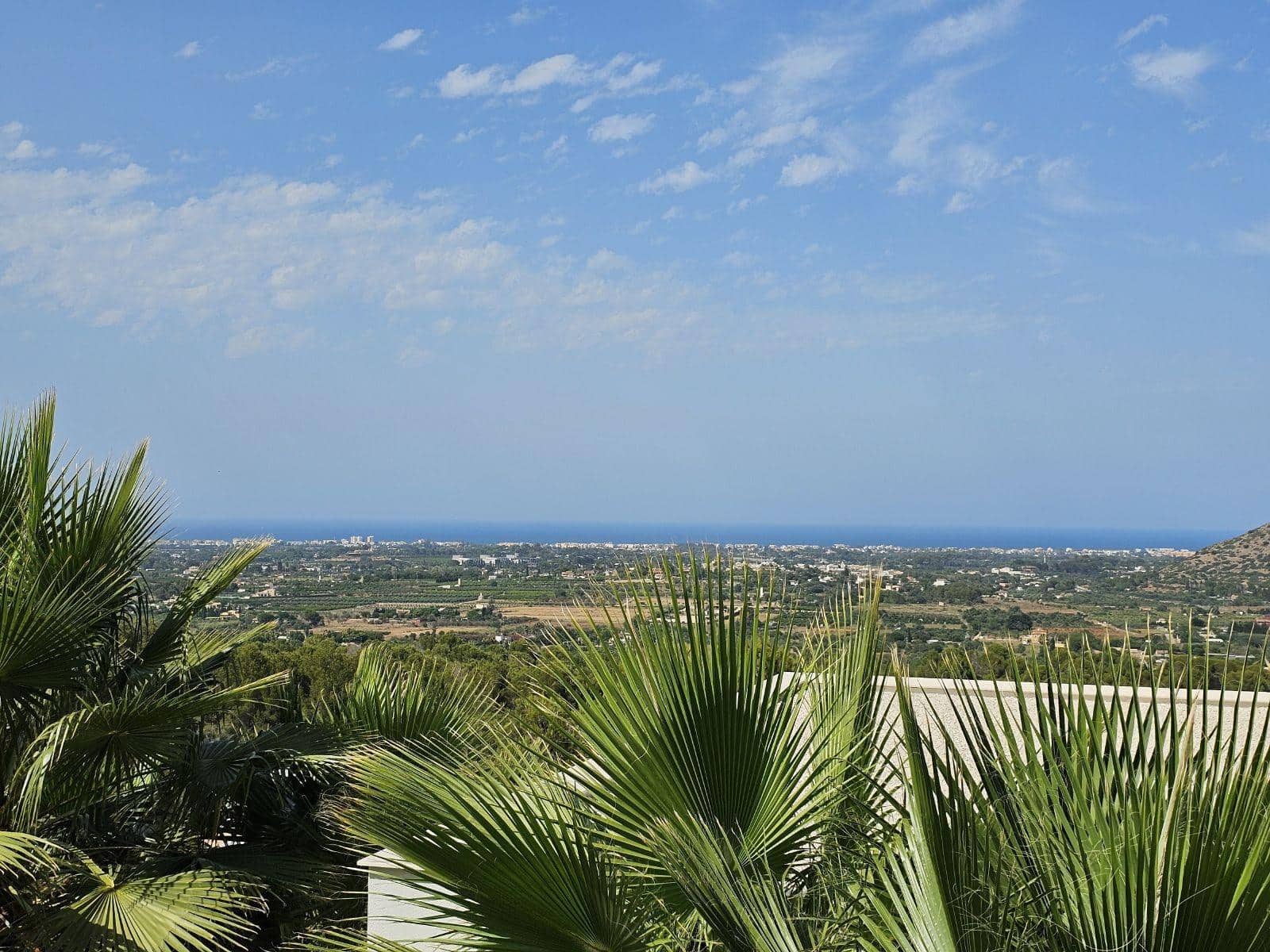 3 slaapkamer Appartement te huur in La Sella met zwembad - € 2.500 (Ref: 9089937)