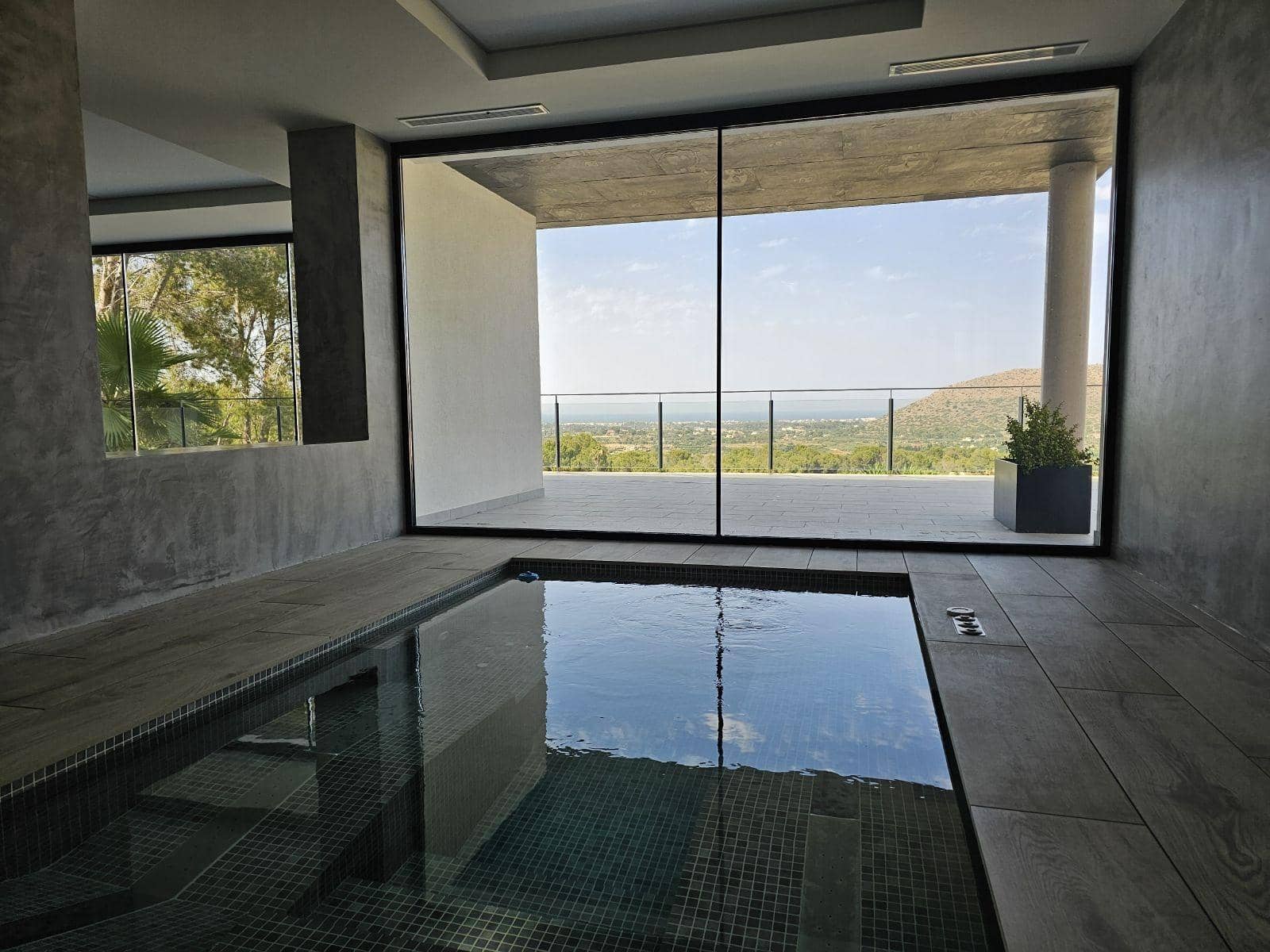 3 soveværelse Lejlighed til leje i La Sella med swimmingpool garage - € 2.600 (Ref: 9089937)