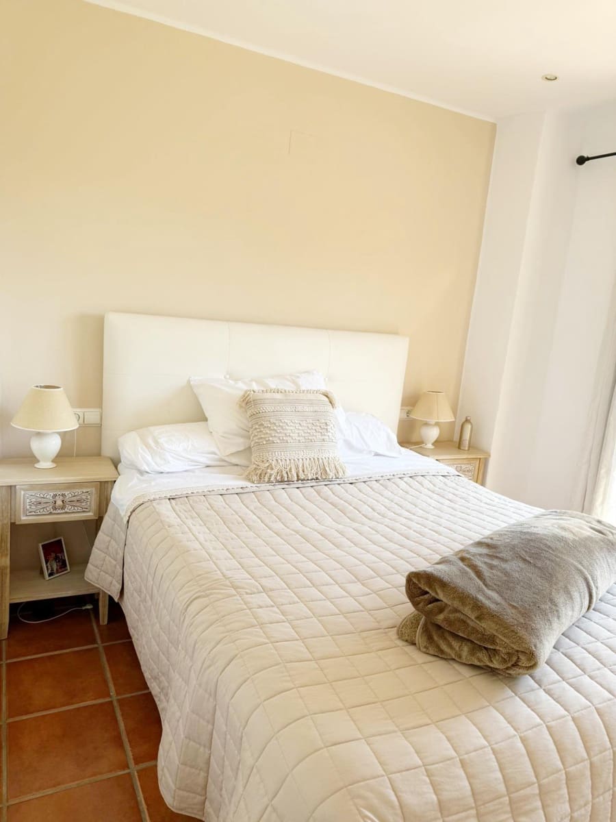 4 soveværelse Rækkehus til salg i Denia med swimmingpool - € 469.000 (Ref: 9106636)