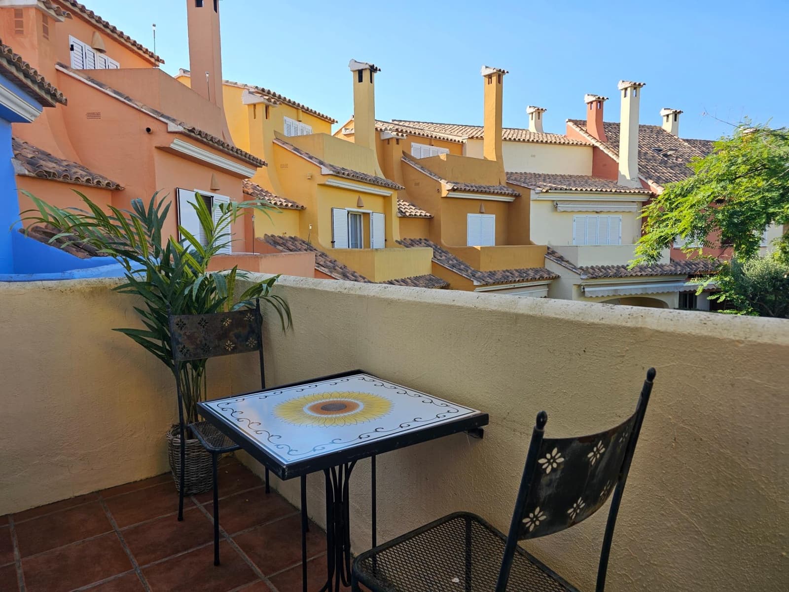 4 soveværelse Rækkehus til salg i Denia med swimmingpool - € 469.000 (Ref: 9106636)