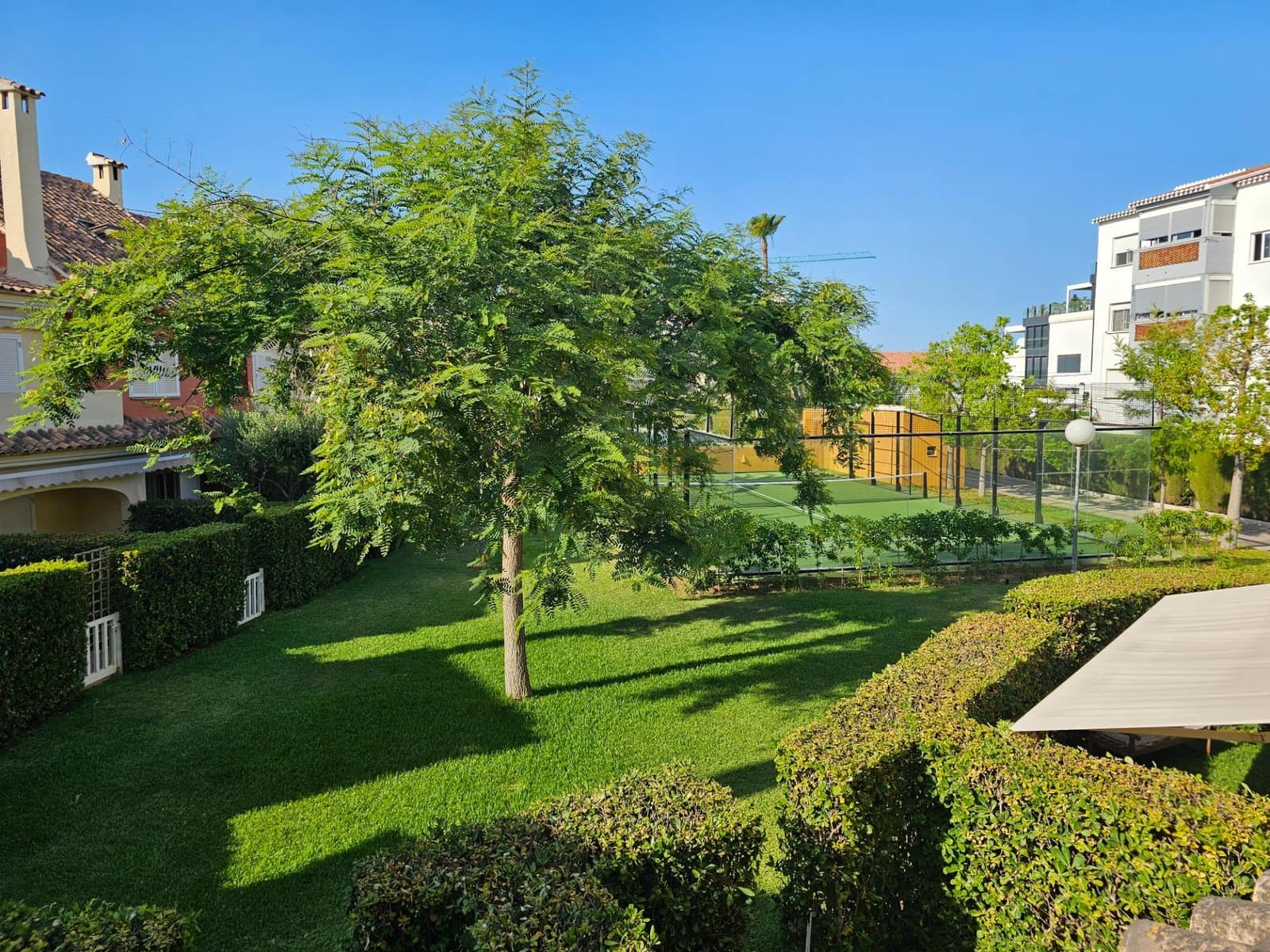 4 soveværelse Rækkehus til salg i Denia med swimmingpool - € 469.000 (Ref: 9106636)