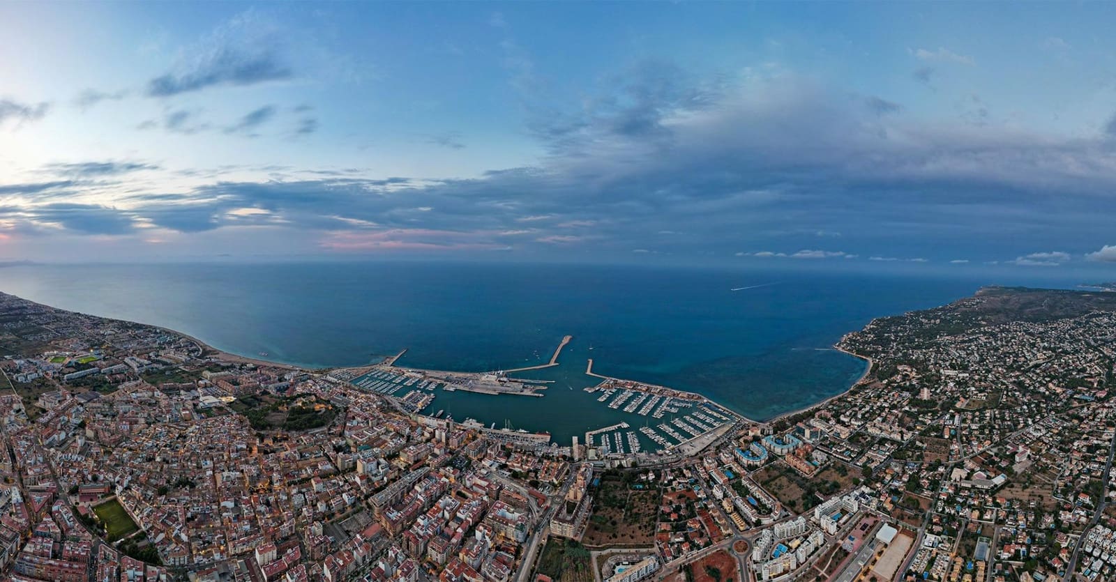 3 bedroom Flat for sale in Denia - € 455,000 (Ref: 9110465)