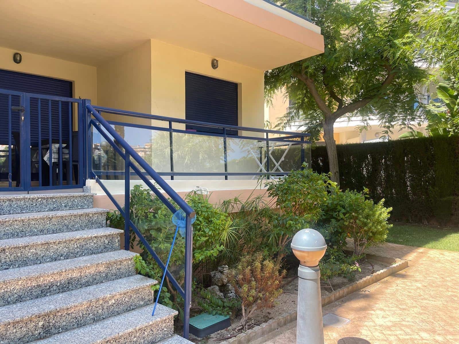 2 slaapkamer Appartement te huur in Denia met zwembad - € 850 (Ref: 9134602)