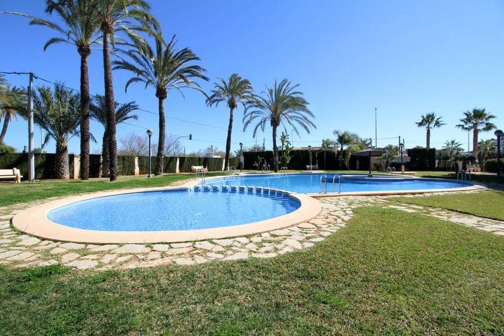 2 soverom Leilighet til leie i Denia med svømmebasseng - € 750 (Ref: 9134603)