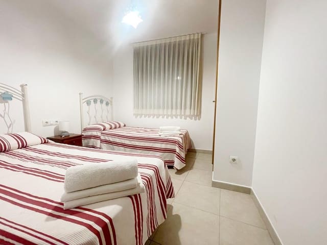 2 soverom Leilighet til leie i Les Bassetes - El Marjal, Dénia med svømmebasseng - € 750 (Ref: 9134603)