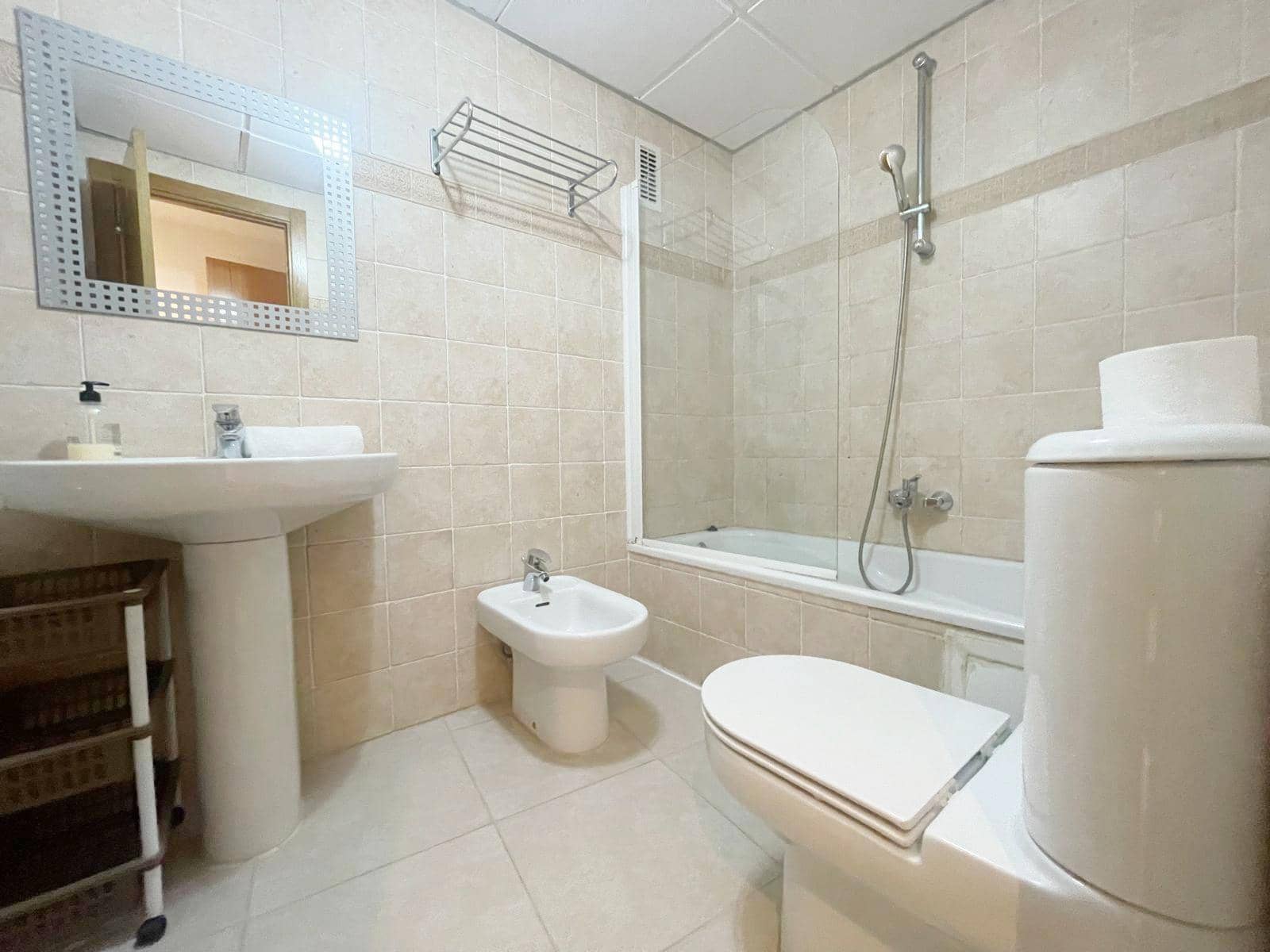 2 slaapkamer Appartement te huur in Denia met zwembad - € 775 (Ref: 9134603)