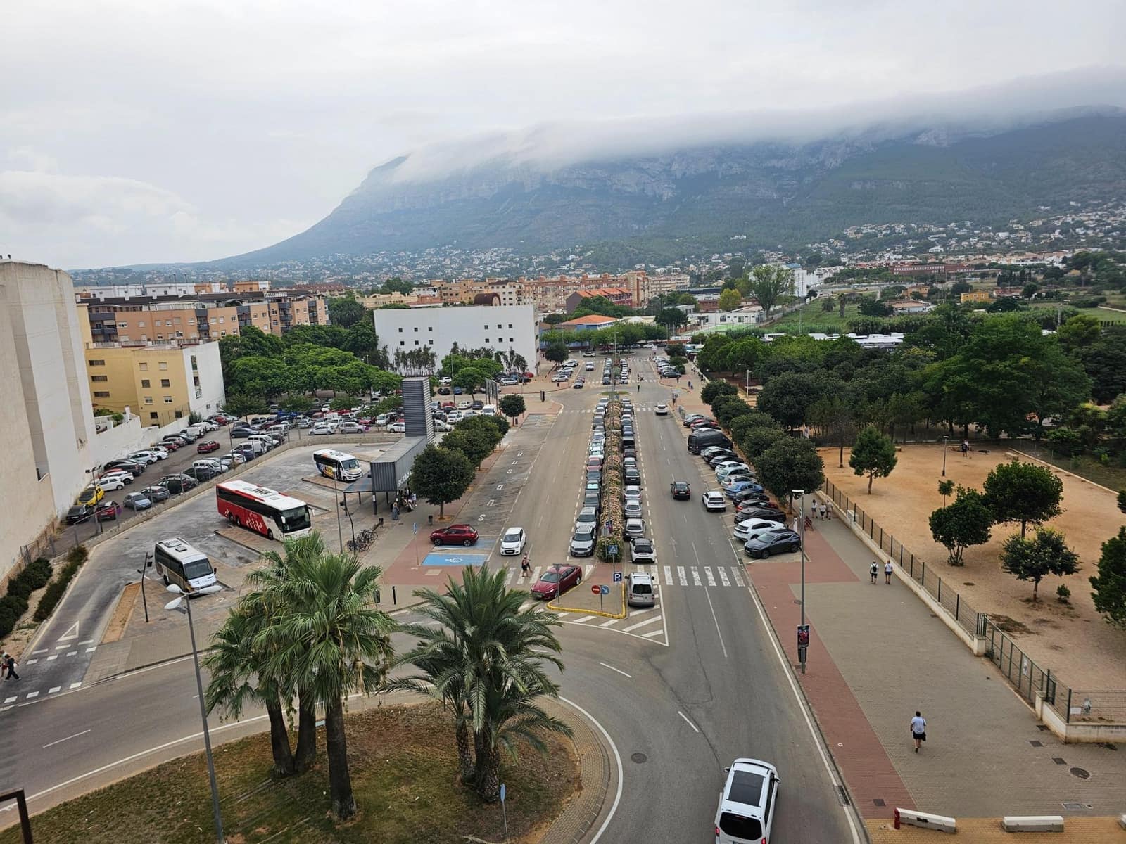 3 slaapkamer Penthouse te koop in Denia met zwembad - € 570.000 (Ref: 9141732)