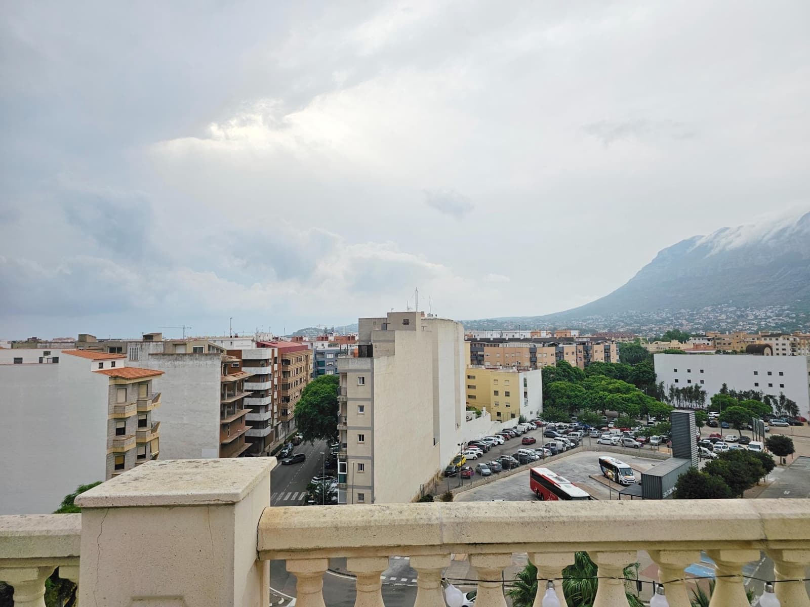 3 sovrum Takvåning till salu i Denia med pool - 570 000 € (Ref: 9141732)