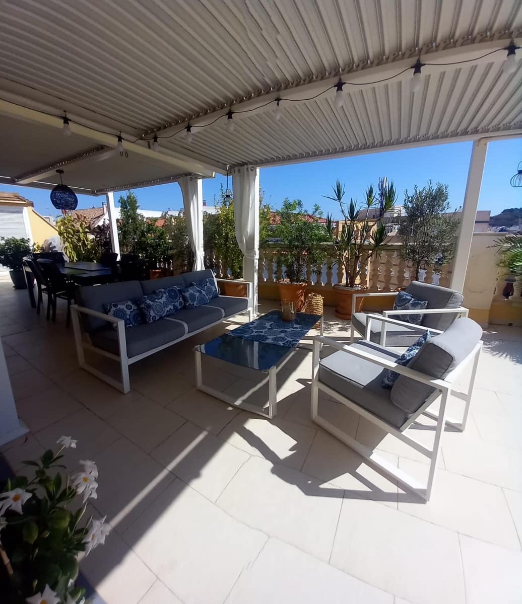3 makuuhuone Kattohuoneisto myytävänä paikassa Denia mukana uima-altaan - 570 000 € (Ref: 9141732)
