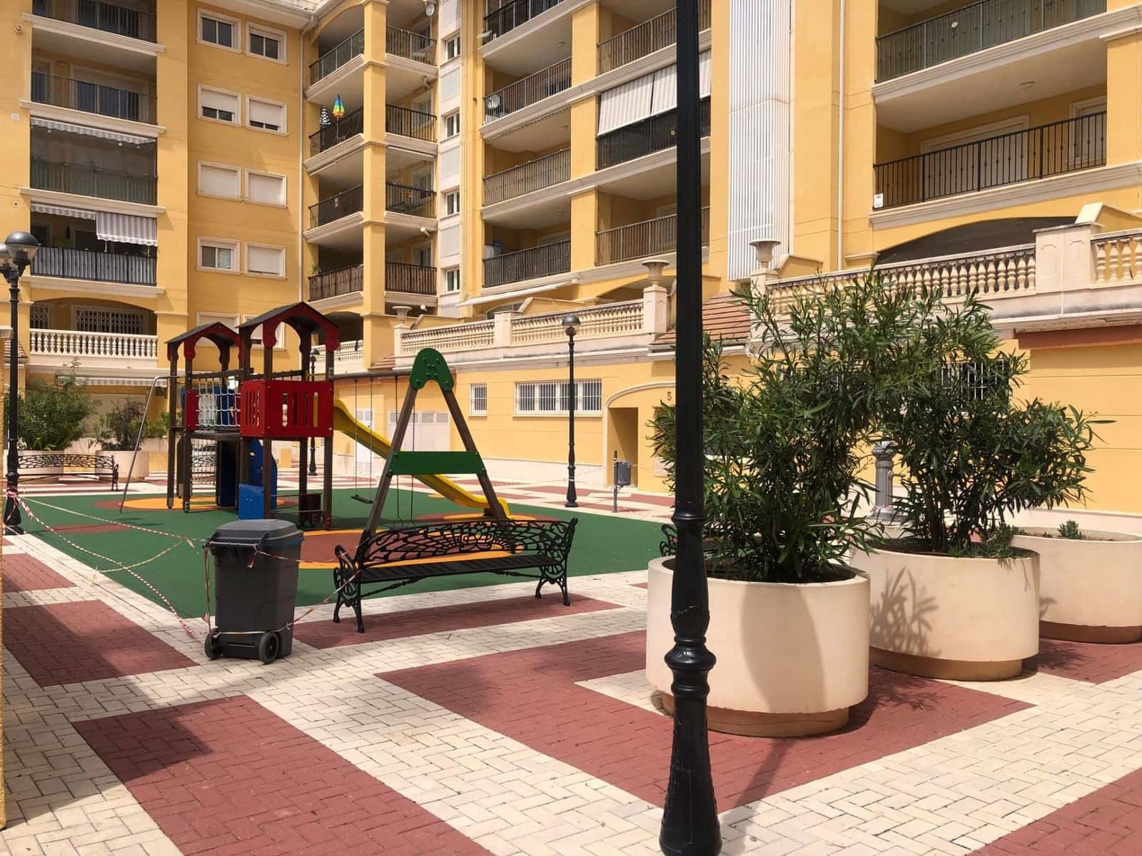 3 makuuhuone Kattohuoneisto myytävänä paikassa Denia mukana uima-altaan - 570 000 € (Ref: 9141732)
