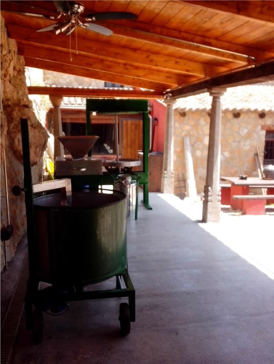 6 quarto Quinta/Casa Rural para venda em Enguera com piscina garagem - 1 100 000 € (Ref: 9141733)