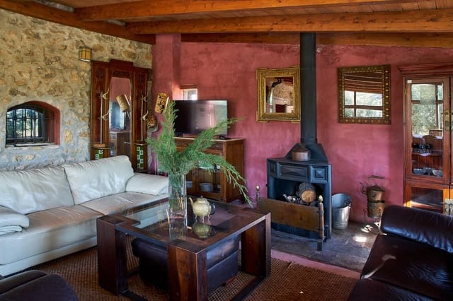 6 soverom Finca/Herregård til salgs i Enguera med svømmebasseng garasje - € 1 100 000 (Ref: 9141733)