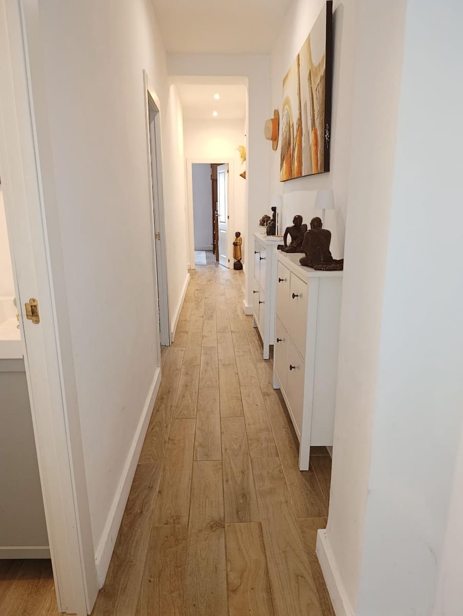 3 bedroom Flat for sale in Denia - € 285,000 (Ref: 9143097)