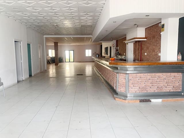 13 quarto Comercial para venda em Ondara - 1 400 000 € (Ref: 9152361)