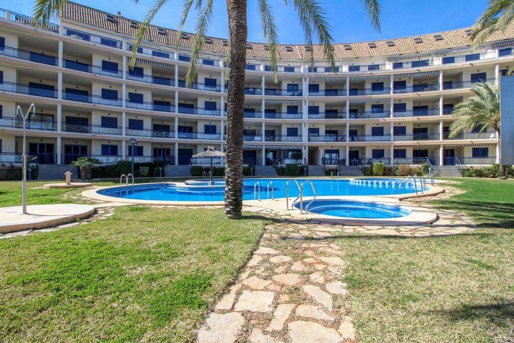2 slaapkamer Appartement te huur in Denia met zwembad - € 850 (Ref: 9159619)