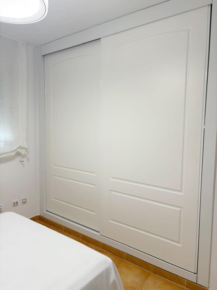 2 soveværelse Lejlighed til leje i Denia med swimmingpool - € 750 (Ref: 9159620)