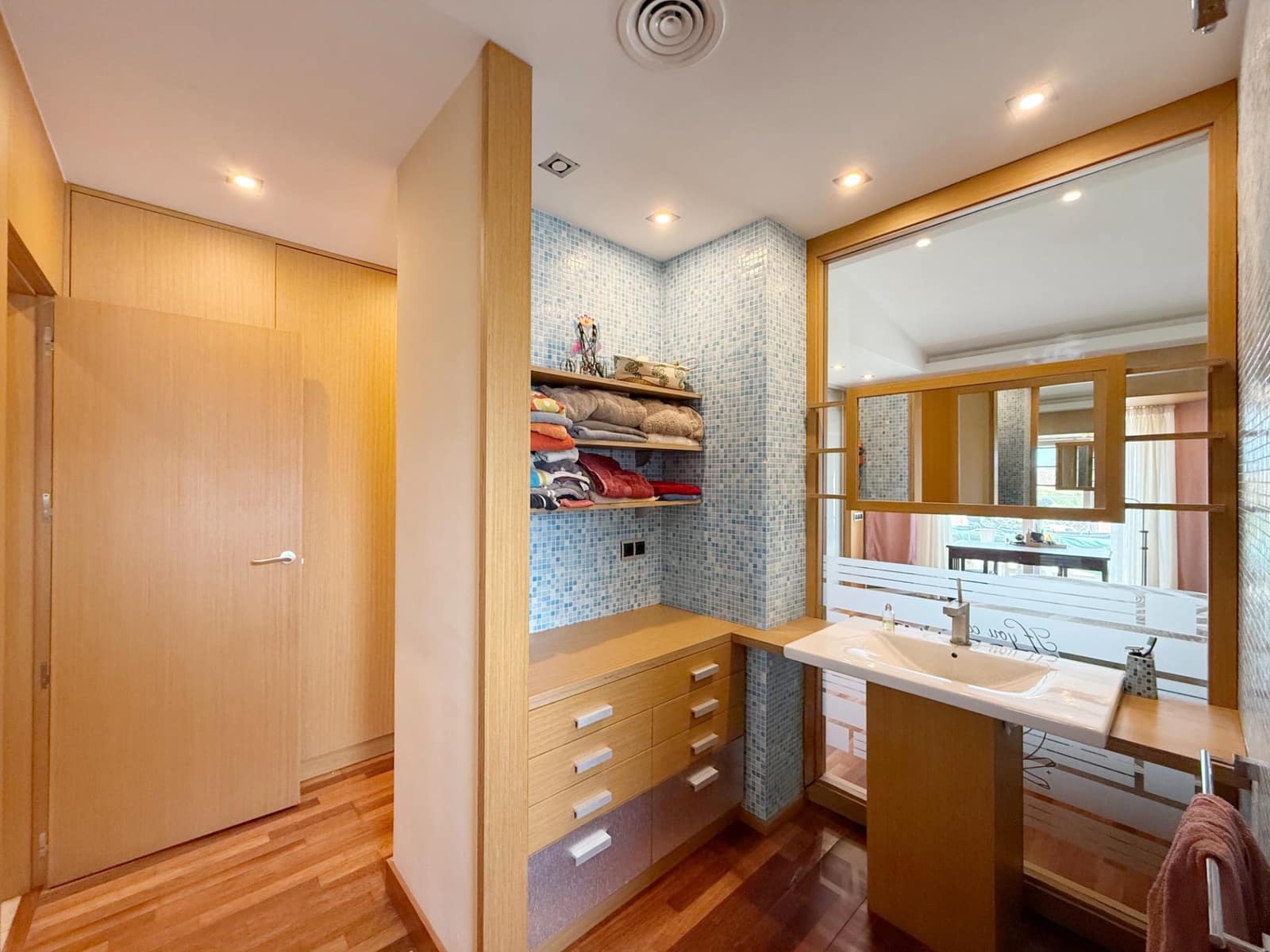 Chalet de 4 habitaciones en Dénia en venta con piscina garaje - 1.200.000 € (Ref: 9202571)