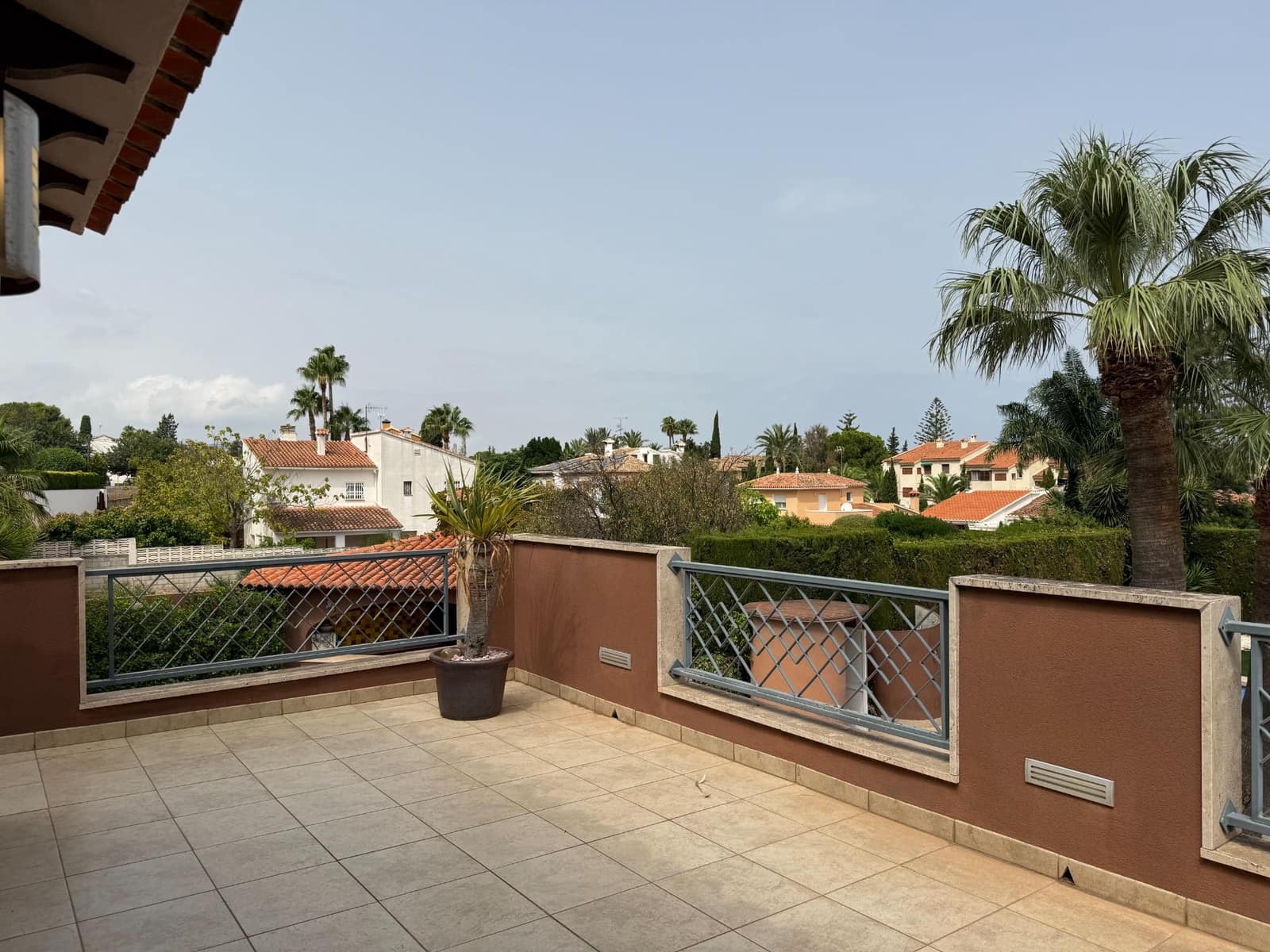 Chalet de 4 habitaciones en Dénia en venta con piscina garaje - 1.200.000 € (Ref: 9202571)