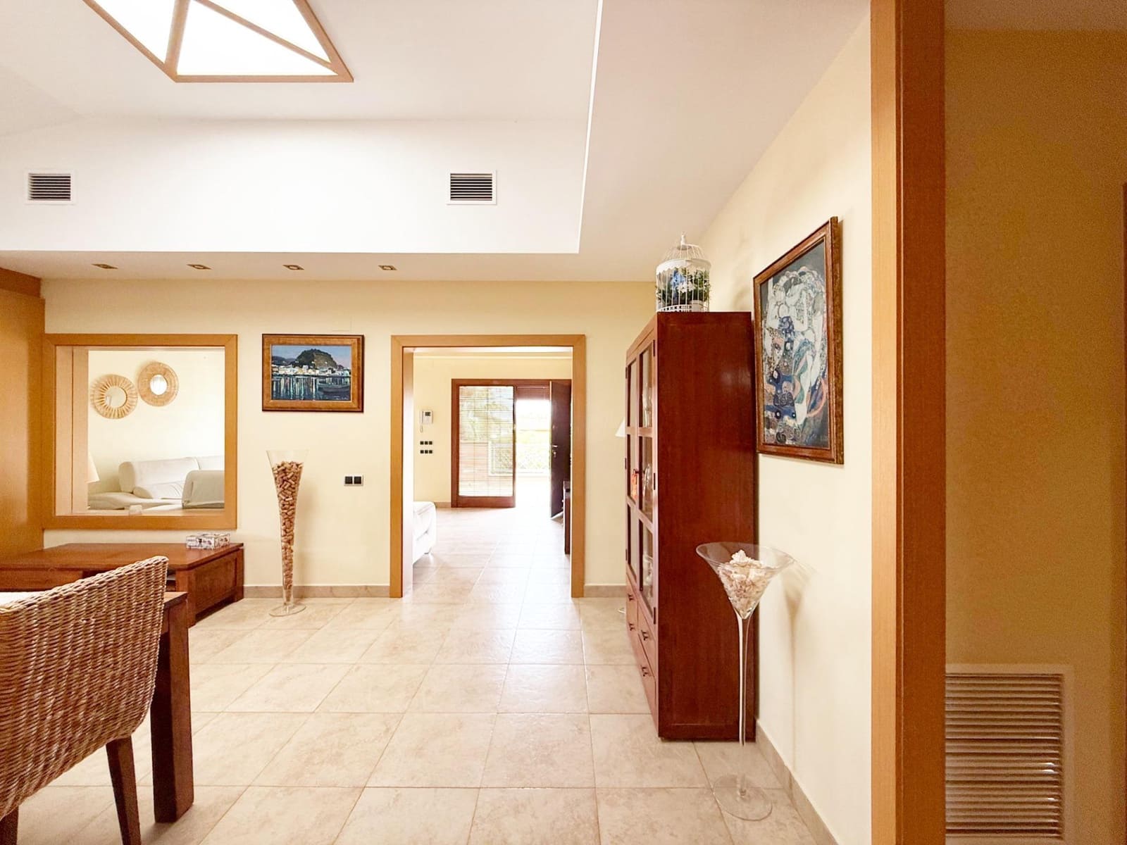 4 bedroom Villa for sale in Denia with pool garage - € 1,200,000 (Ref: 9202571)