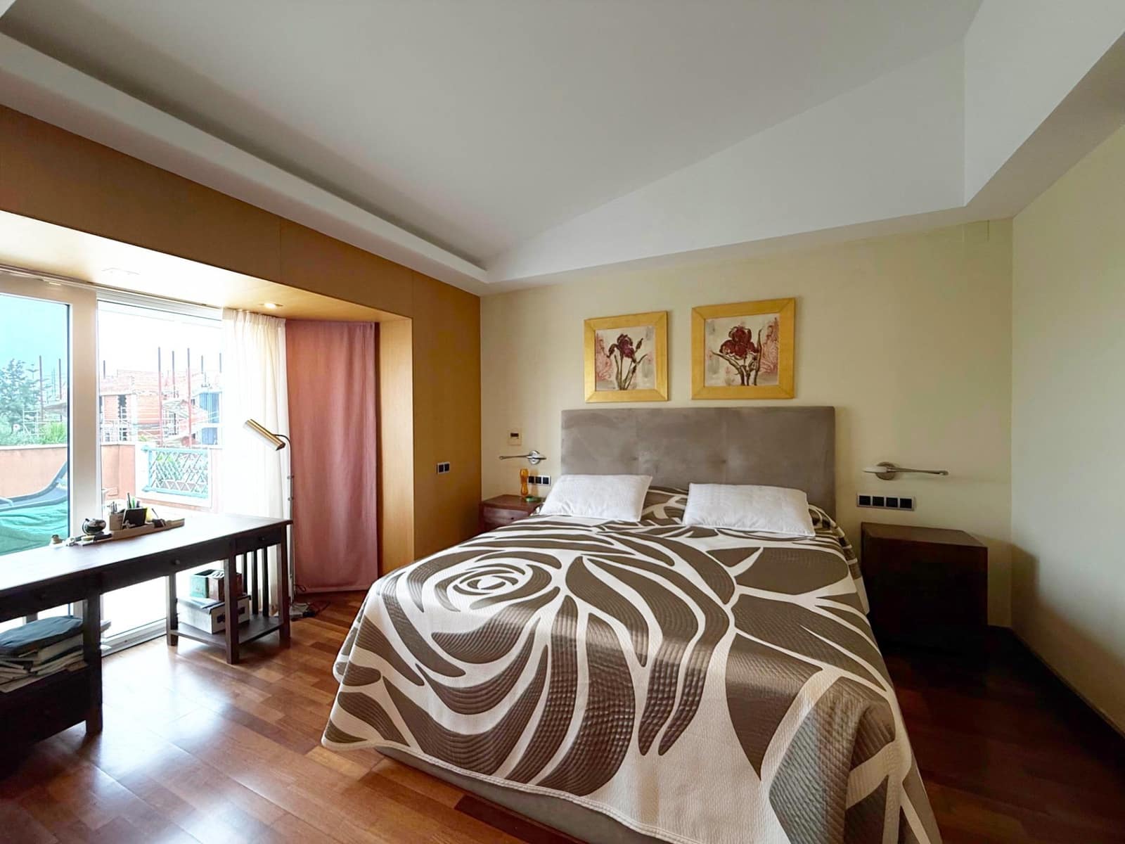4 quarto Moradia para venda em Denia com piscina garagem - 1 200 000 € (Ref: 9202571)