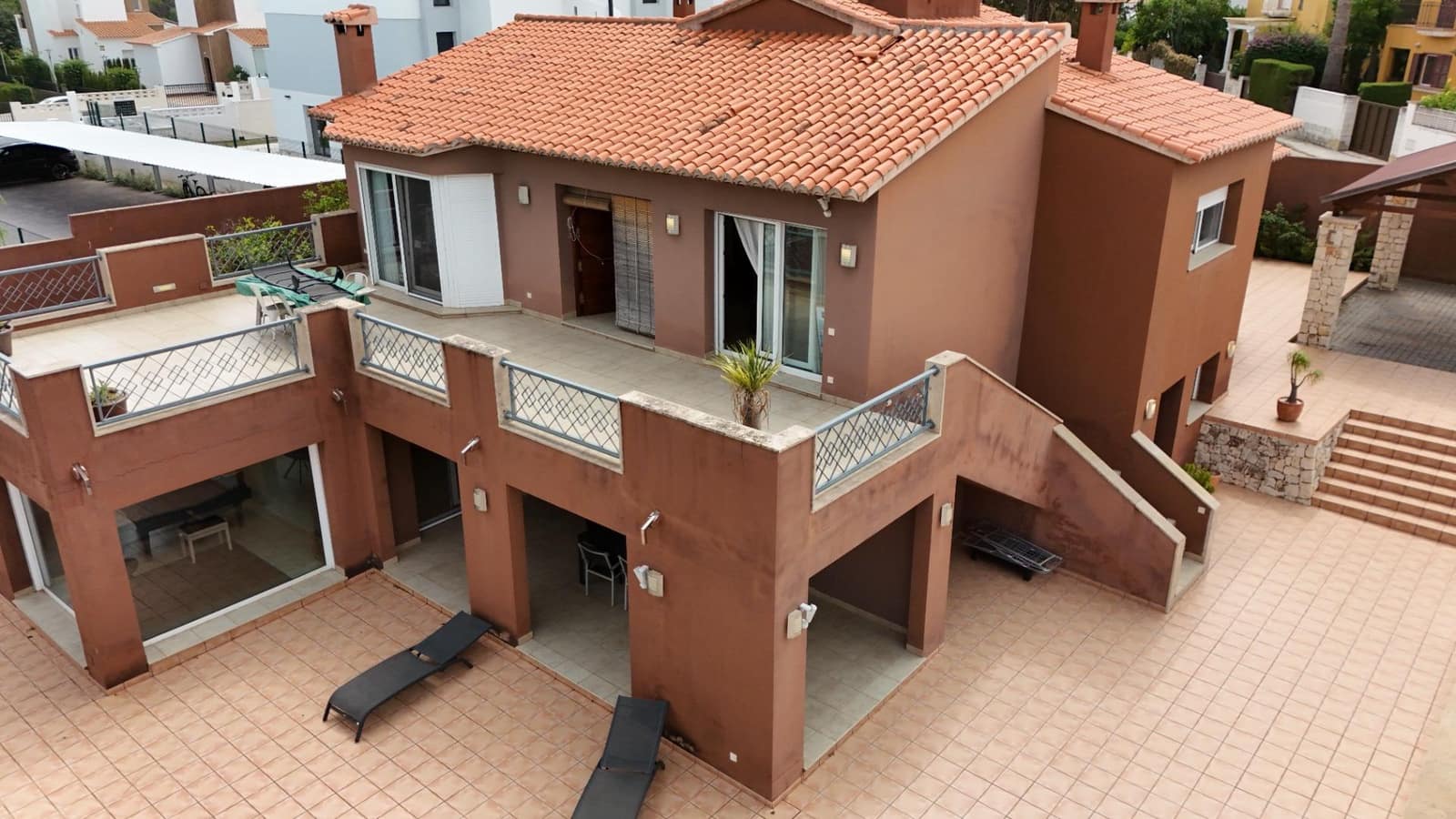 4 quarto Moradia para venda em Denia com piscina garagem - 1 200 000 € (Ref: 9202571)