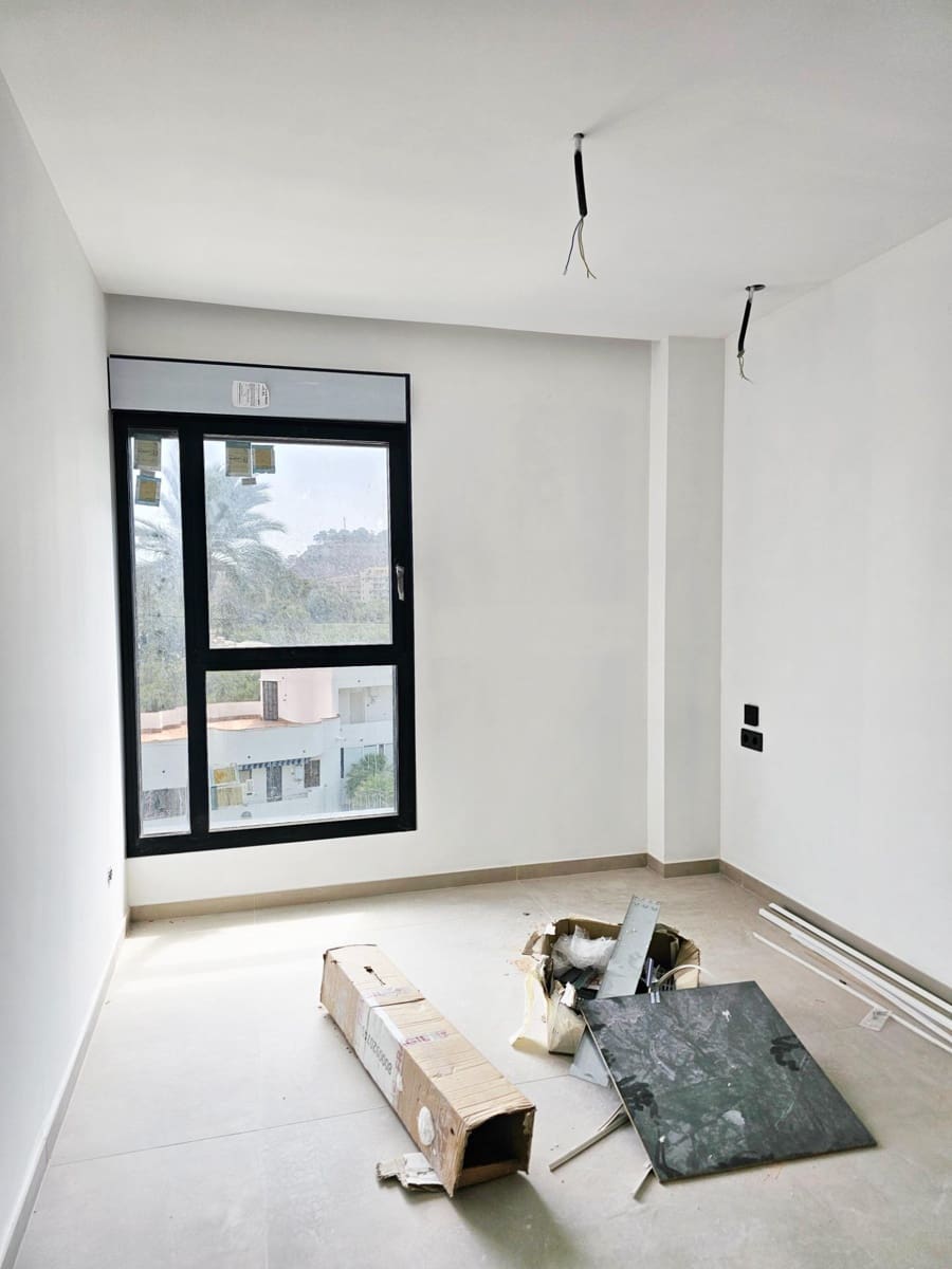 3 slaapkamer Penthouse te koop in Denia met zwembad garage - € 3.000.000 (Ref: 9208454)