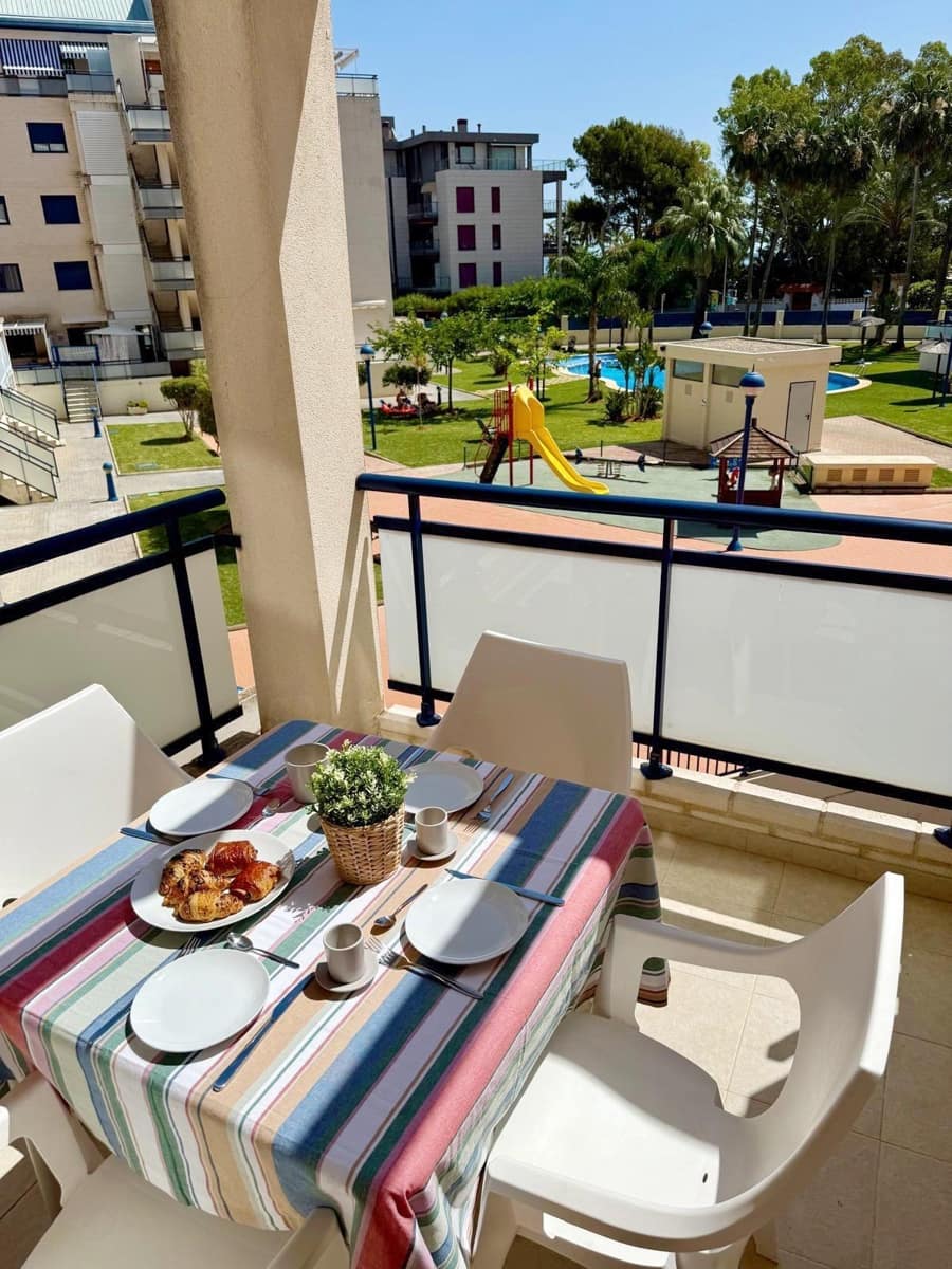 3 bedroom Apartment for rent in Denia with pool garage - € 1,500 (Ref: 9217625)