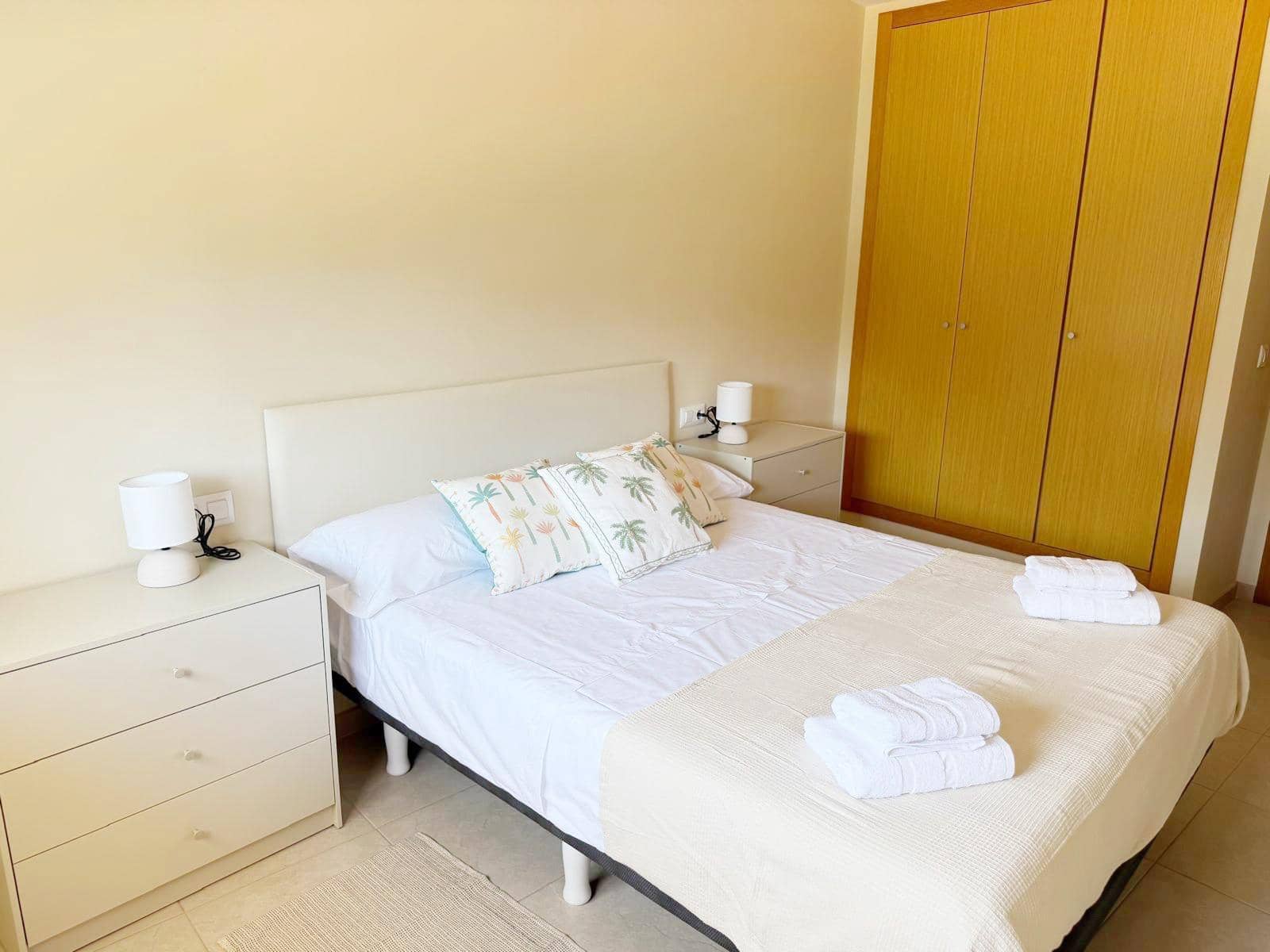 3 bedroom Apartment for rent in Denia with pool garage - € 1,500 (Ref: 9217625)