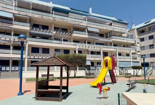 3 bedroom Apartment for rent in El Montgó, Dénia with pool garage - € 1,500 (Ref: 9217625)