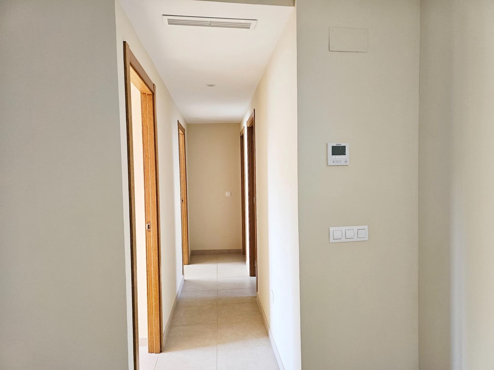 3 bedroom Apartment for rent in Denia with pool garage - € 1,500 (Ref: 9217625)