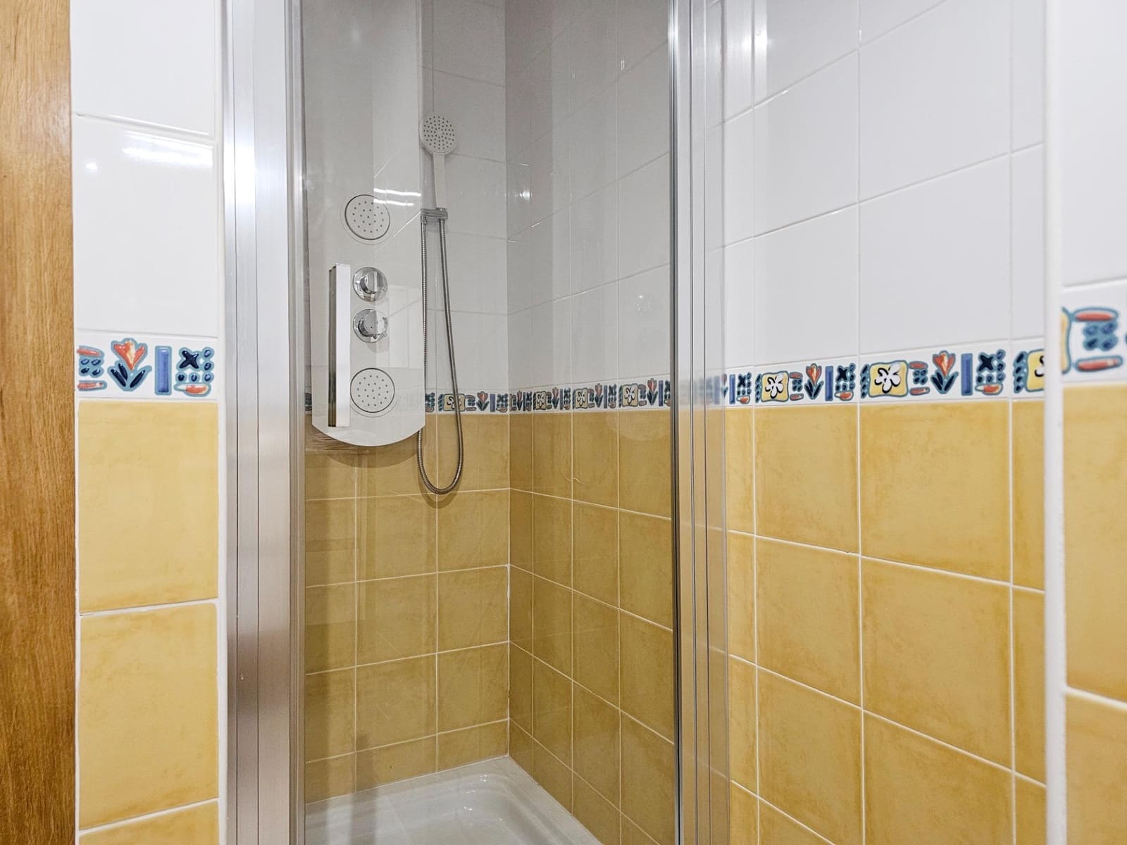 3 bedroom Apartment for rent in Denia with pool garage - € 1,500 (Ref: 9217625)