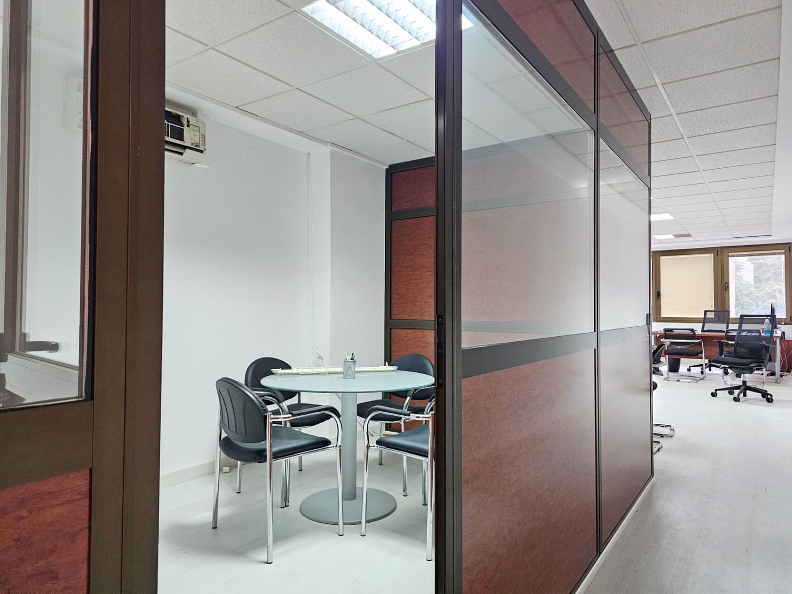 Kontor att hyra i Denia - 750 € (Ref: 9217627)