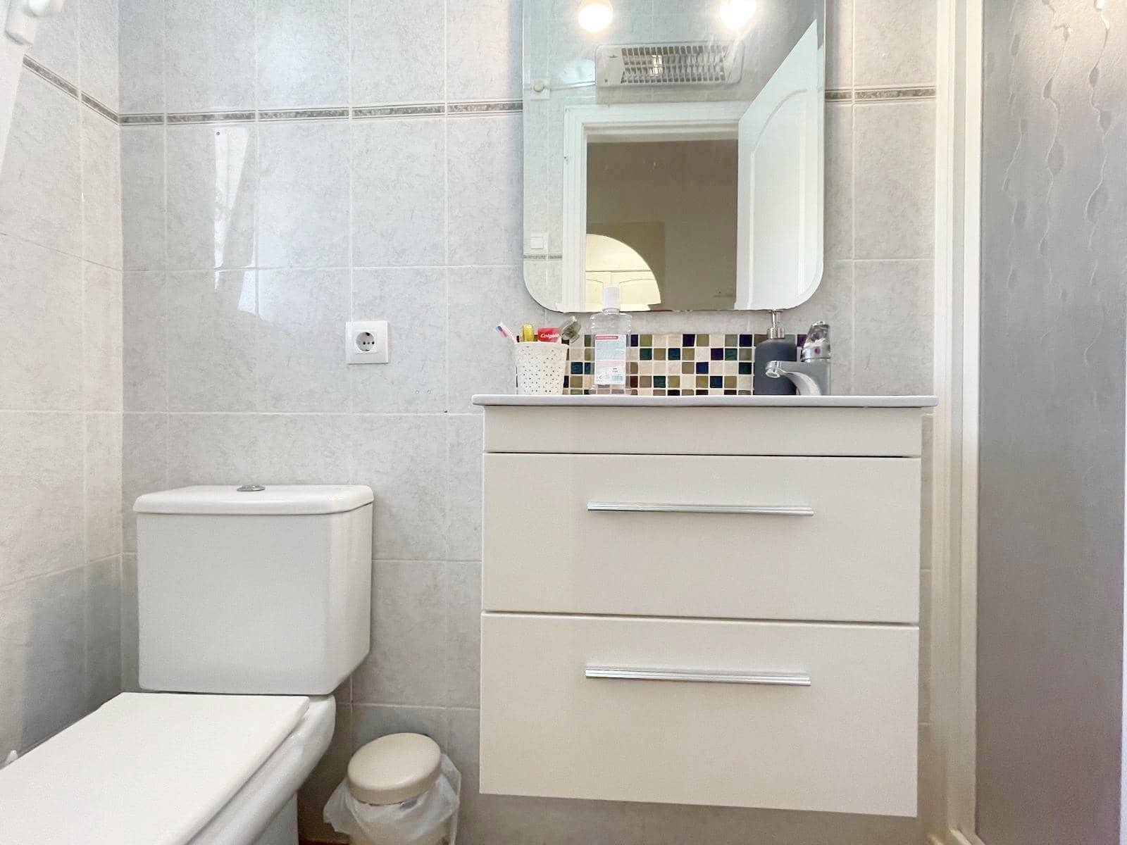 2 makuuhuone Huoneisto vuokrattavana paikassa Denia mukana uima-altaan - 850 € (Ref: 9226889)