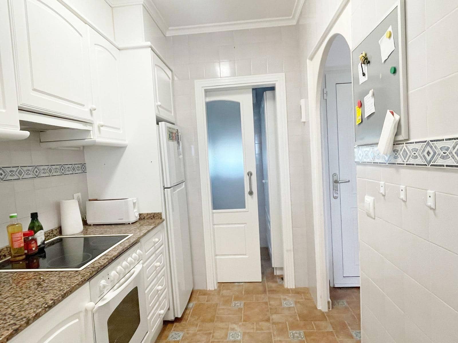 2 slaapkamer Appartement te huur in Denia met zwembad garage - € 850 (Ref: 9226889)
