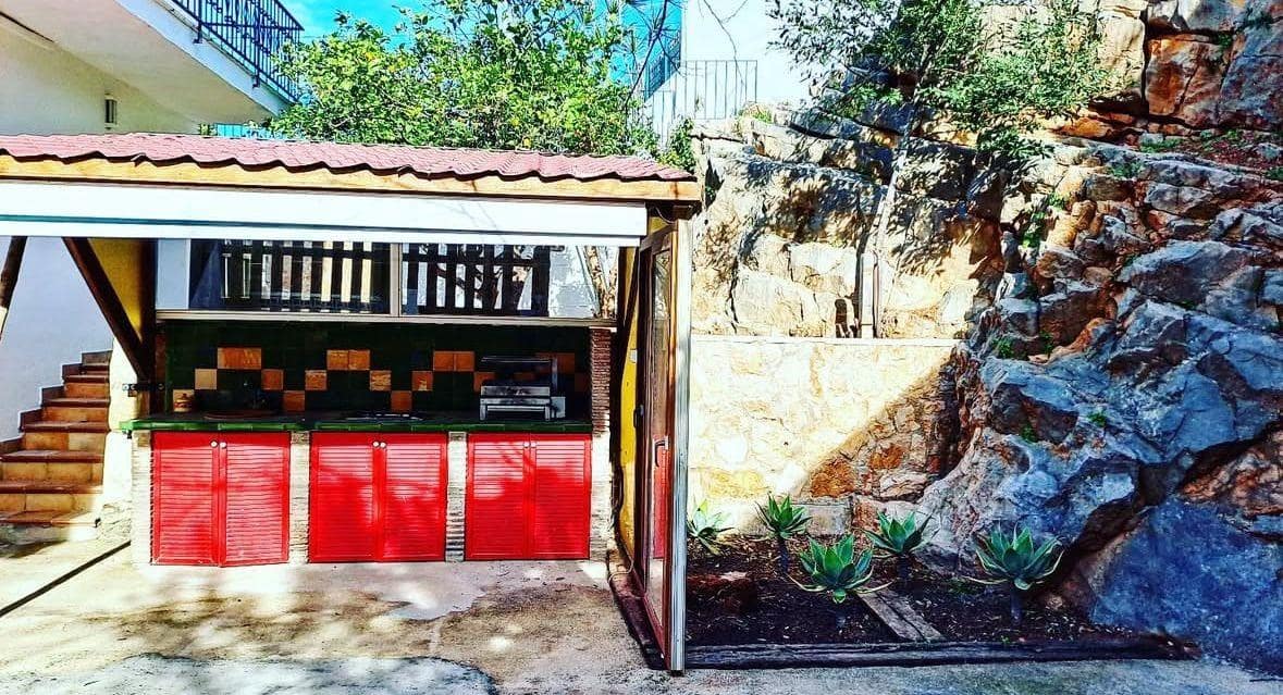 5 soveværelse Villa til salg i Denia med swimmingpool garage - € 580.000 (Ref: 9226890)