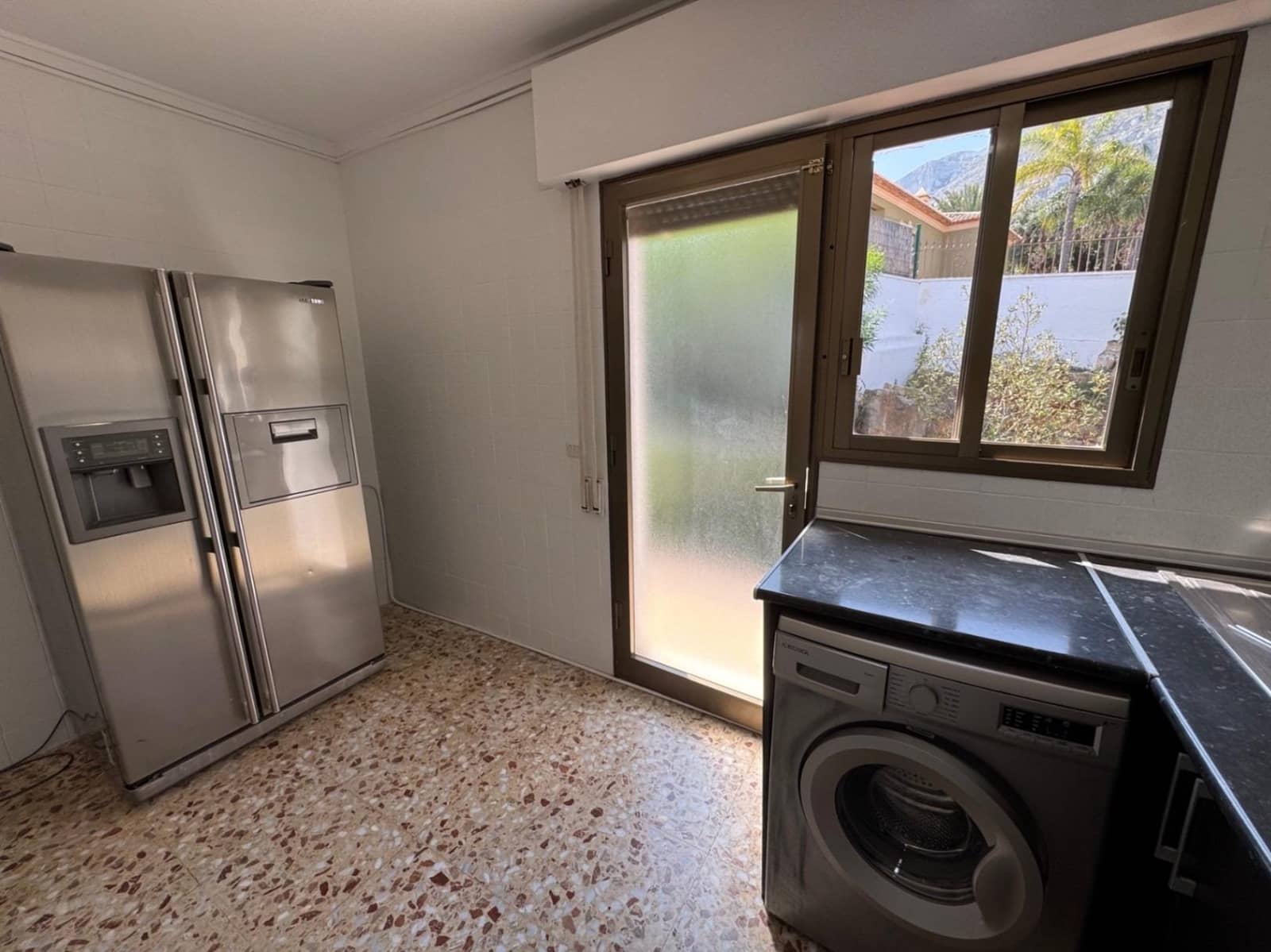 5 bedroom Villa for sale in Denia with pool garage - € 580,000 (Ref: 9226890)