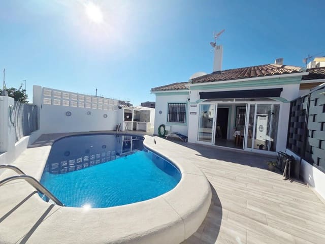 3 chambre Villa/Maison Semi-Mitoyenne à vendre à El Vergel / Verger avec piscine - 299 000 € (Ref: 9247080)