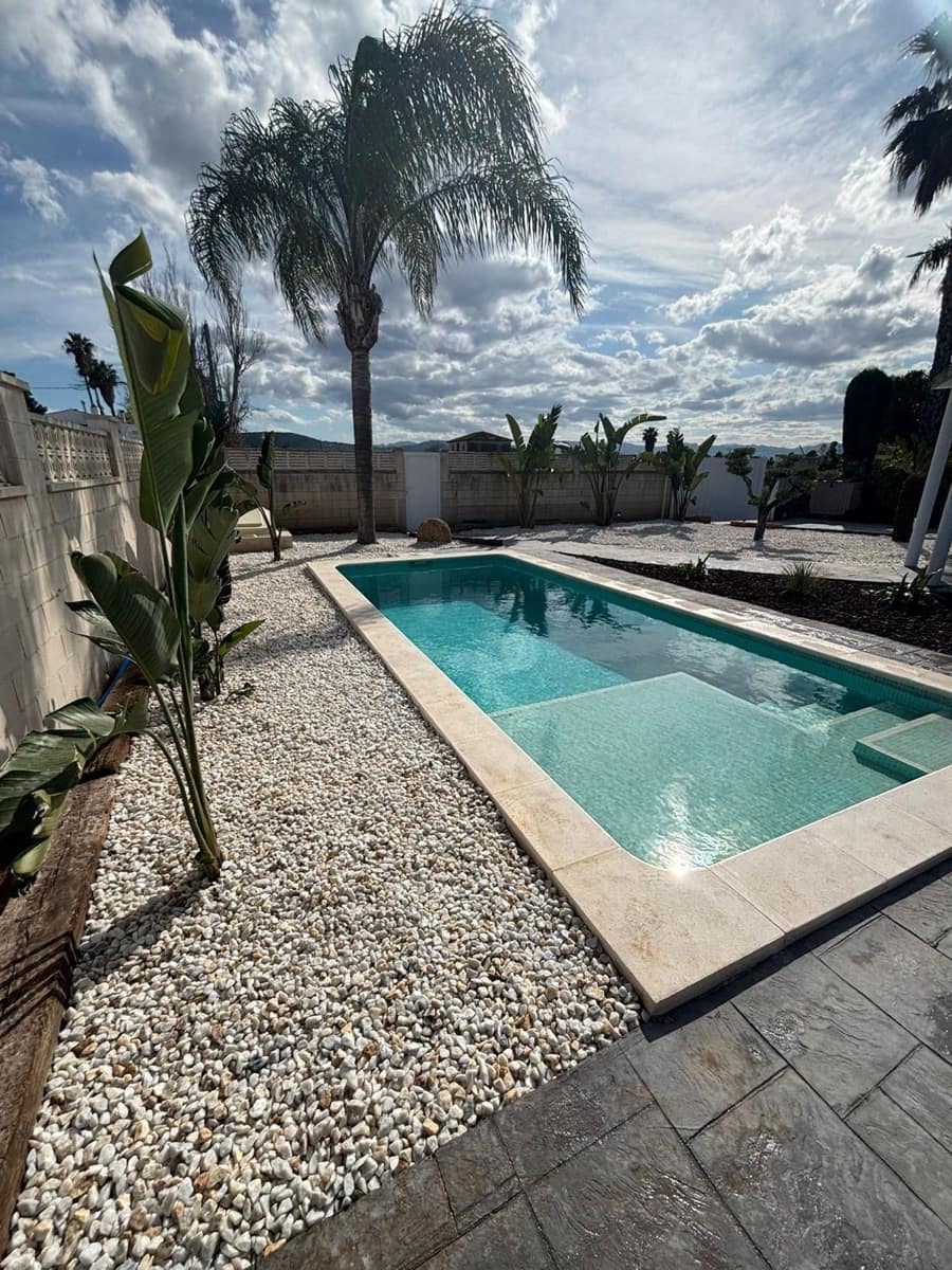 3 soverom Villa til leie i Denia med svømmebasseng garasje - € 1 600 (Ref: 9257498)