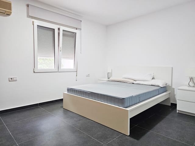 3 soverom Villa til leie i Les Bassetes - El Marjal, Dénia med svømmebasseng garasje - € 1 600 (Ref: 9257498)