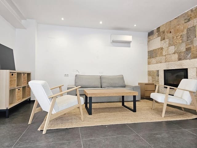 3 soverom Villa til leie i Les Bassetes - El Marjal, Dénia med svømmebasseng garasje - € 1 600 (Ref: 9257498)