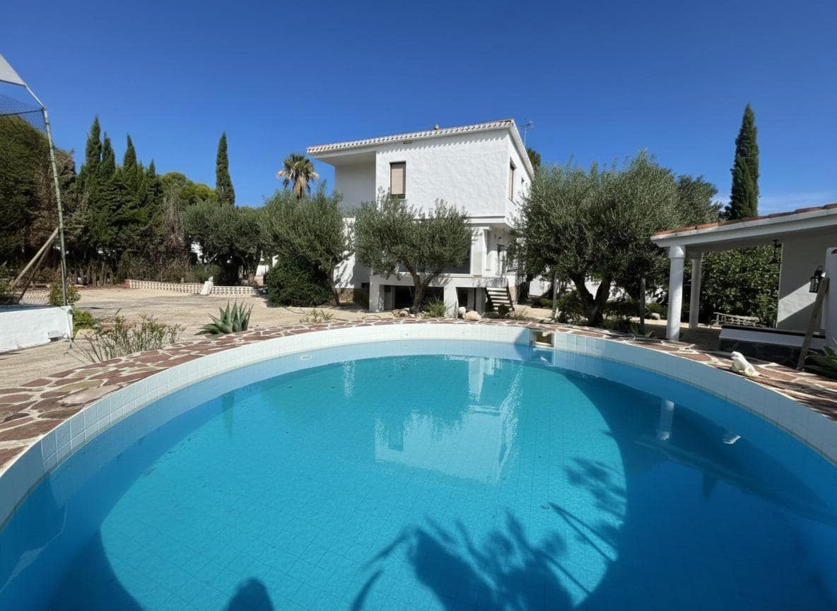 3 sypialnia Willa na sprzedaż w Denia z basenem garażem - 790 000 € (Ref: 9257499)