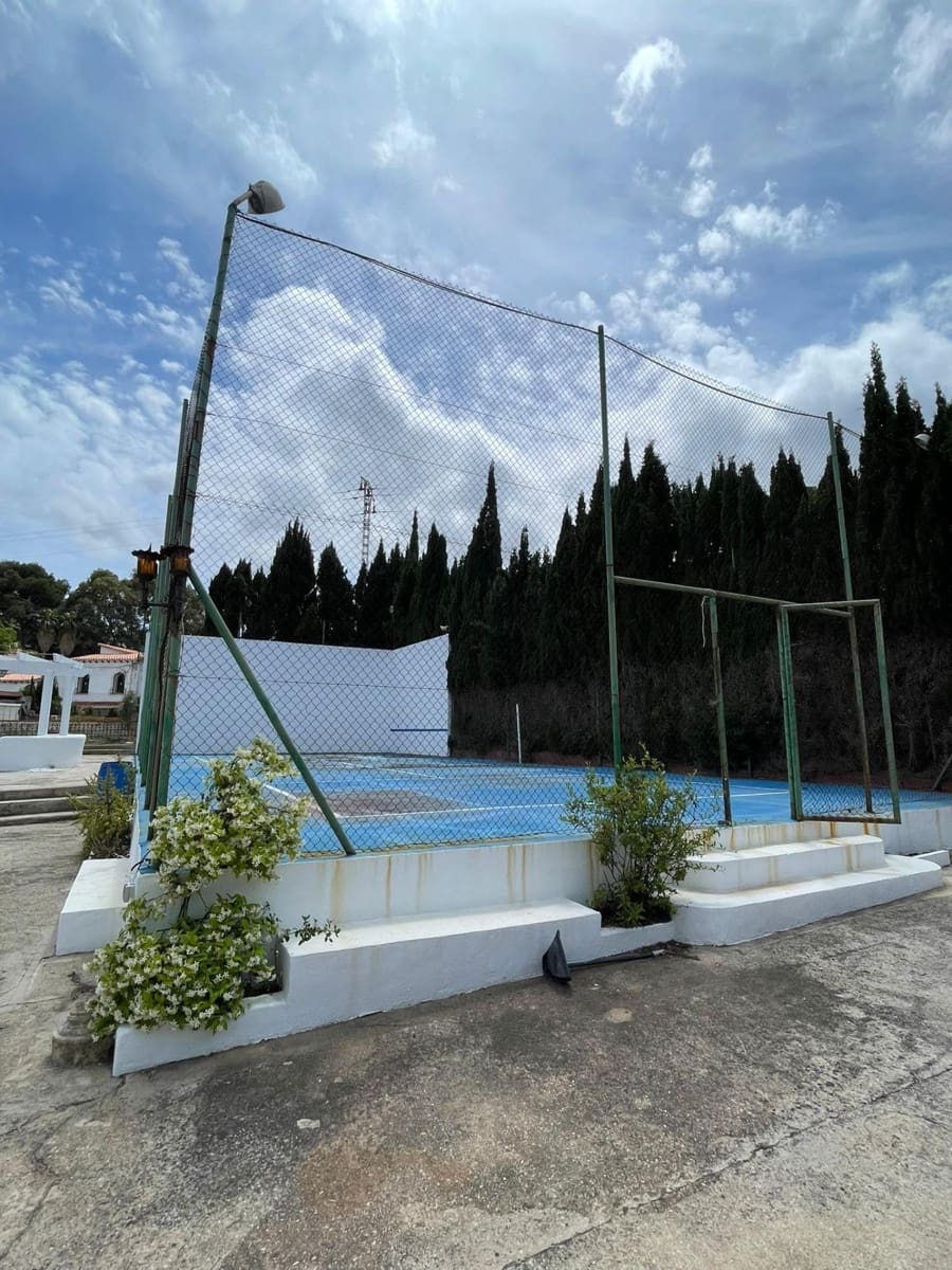 3 sypialnia Willa na sprzedaż w Denia z basenem garażem - 790 000 € (Ref: 9257499)