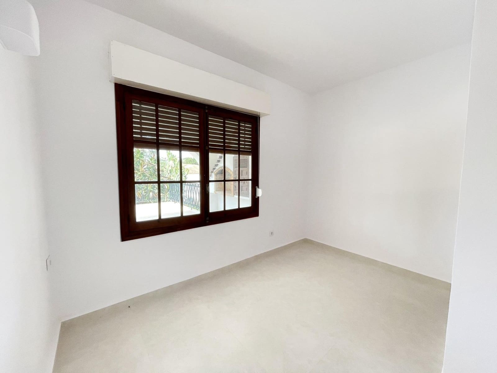 3 sypialnia Willa na sprzedaż w Denia z basenem garażem - 790 000 € (Ref: 9257499)