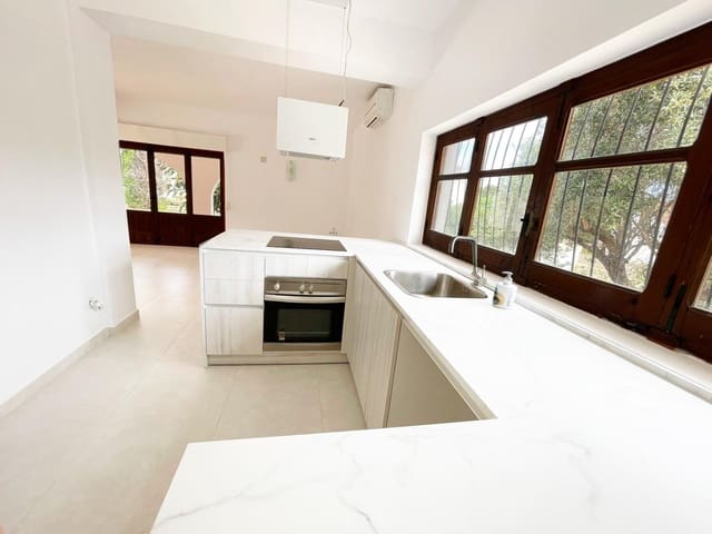 3 soveværelse Villa til salg i Las Rotas / Les Rotes, Dénia med swimmingpool garage - € 790.000 (Ref: 9257499)