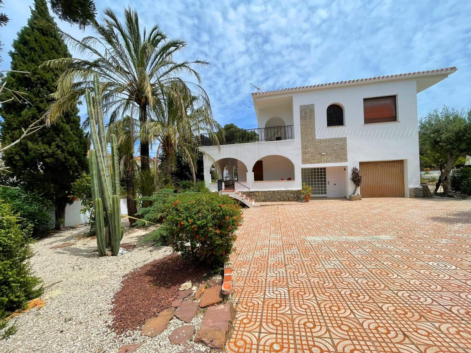 3 sypialnia Willa na sprzedaż w Denia z basenem garażem - 790 000 € (Ref: 9257499)