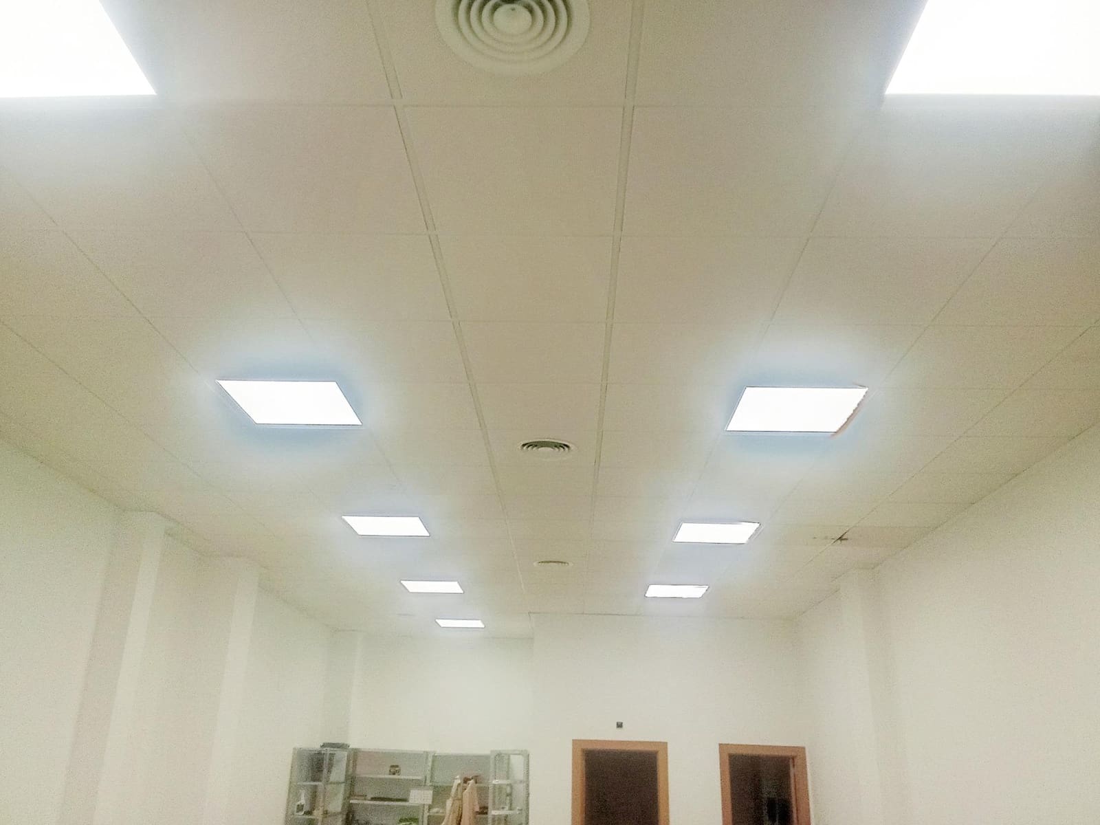 Commercial for rent in Denia - € 650 (Ref: 9262765)