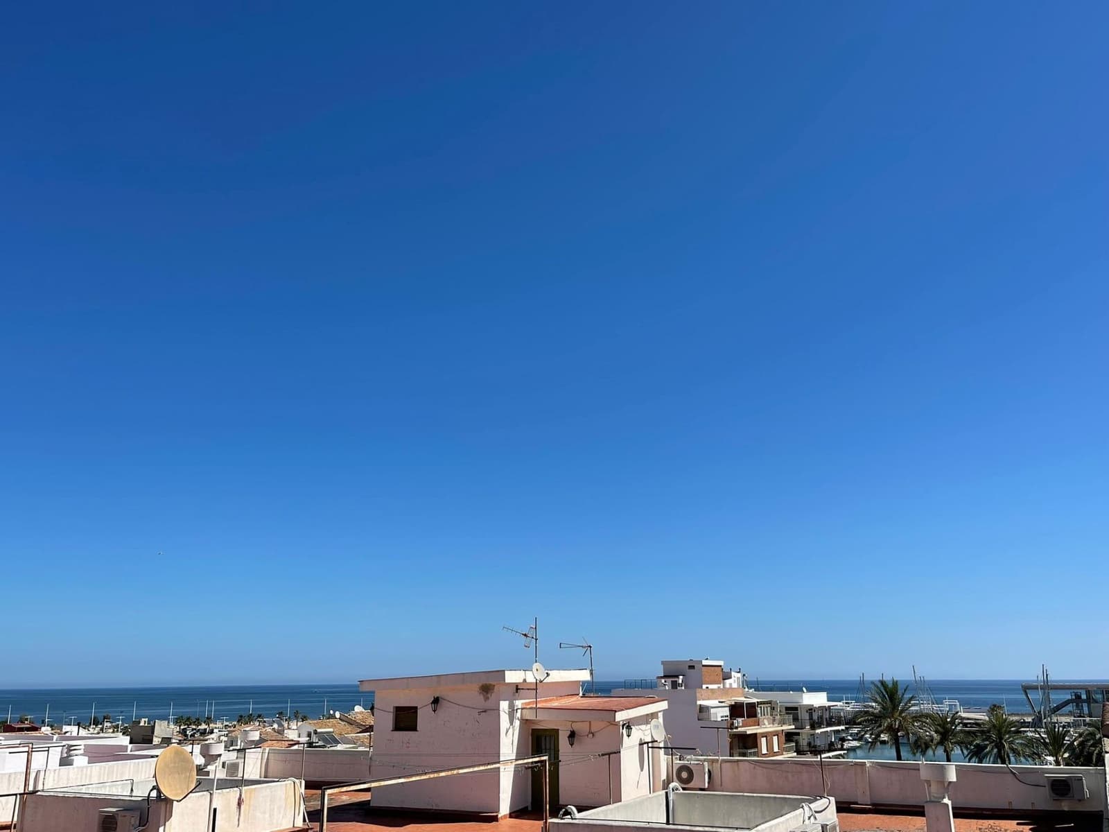 2 makuuhuone Kattohuoneisto myytävänä paikassa Denia - 395 000 € (Ref: 9272432)